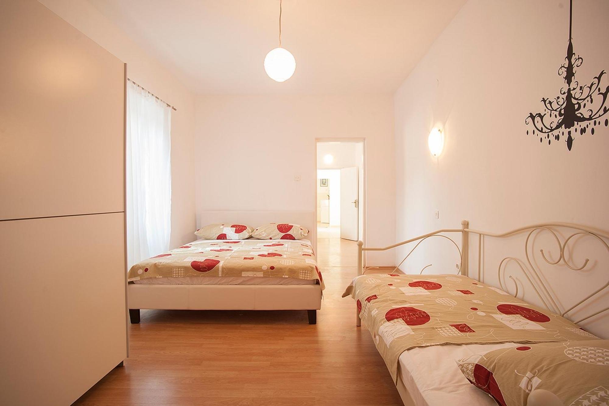 Dalmatian Garden - Free Parking - City Centre Šibenik Екстериор снимка
